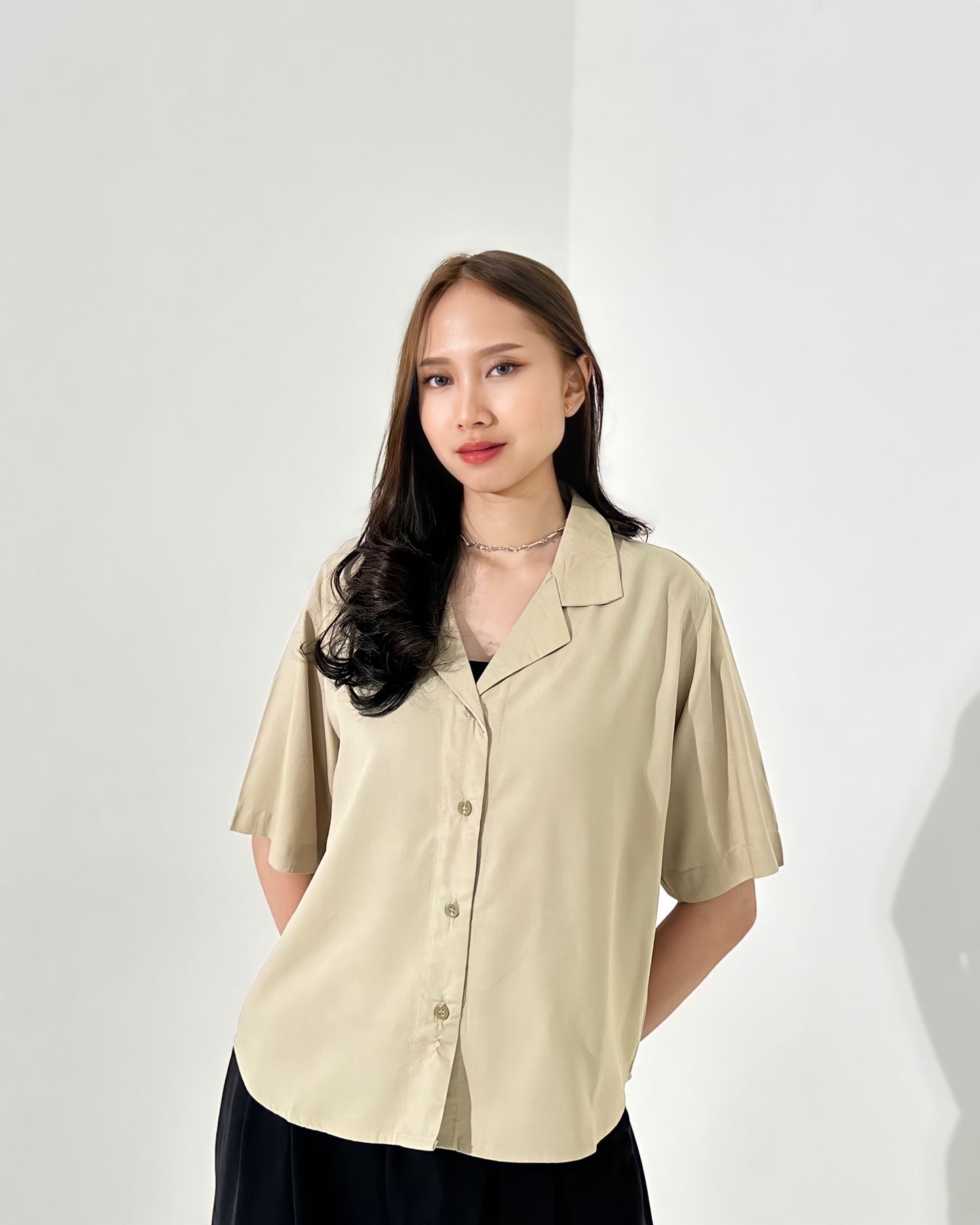 Daisy Kemeja Katun Lengan Pendek