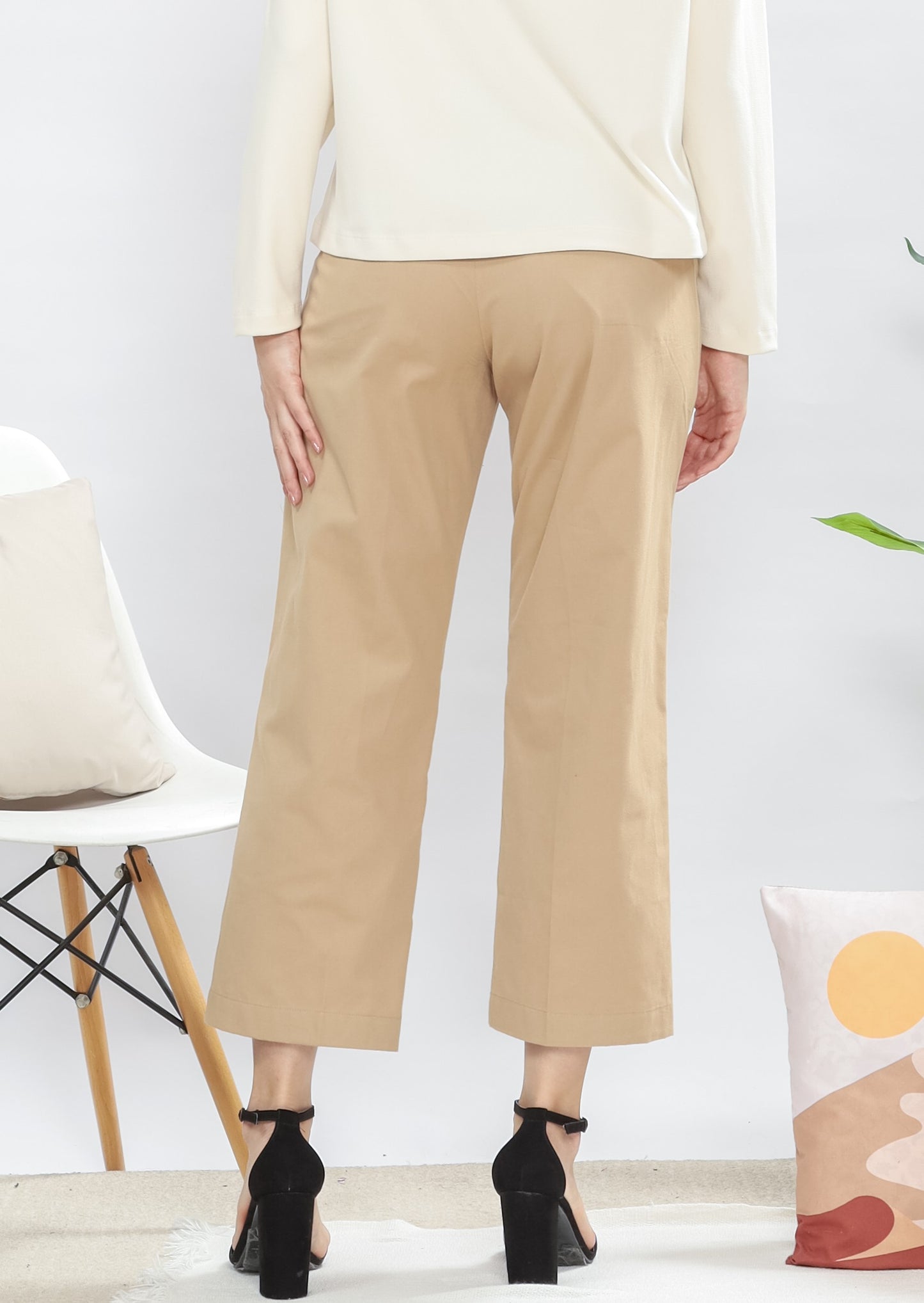 Feyrin Loose Pants