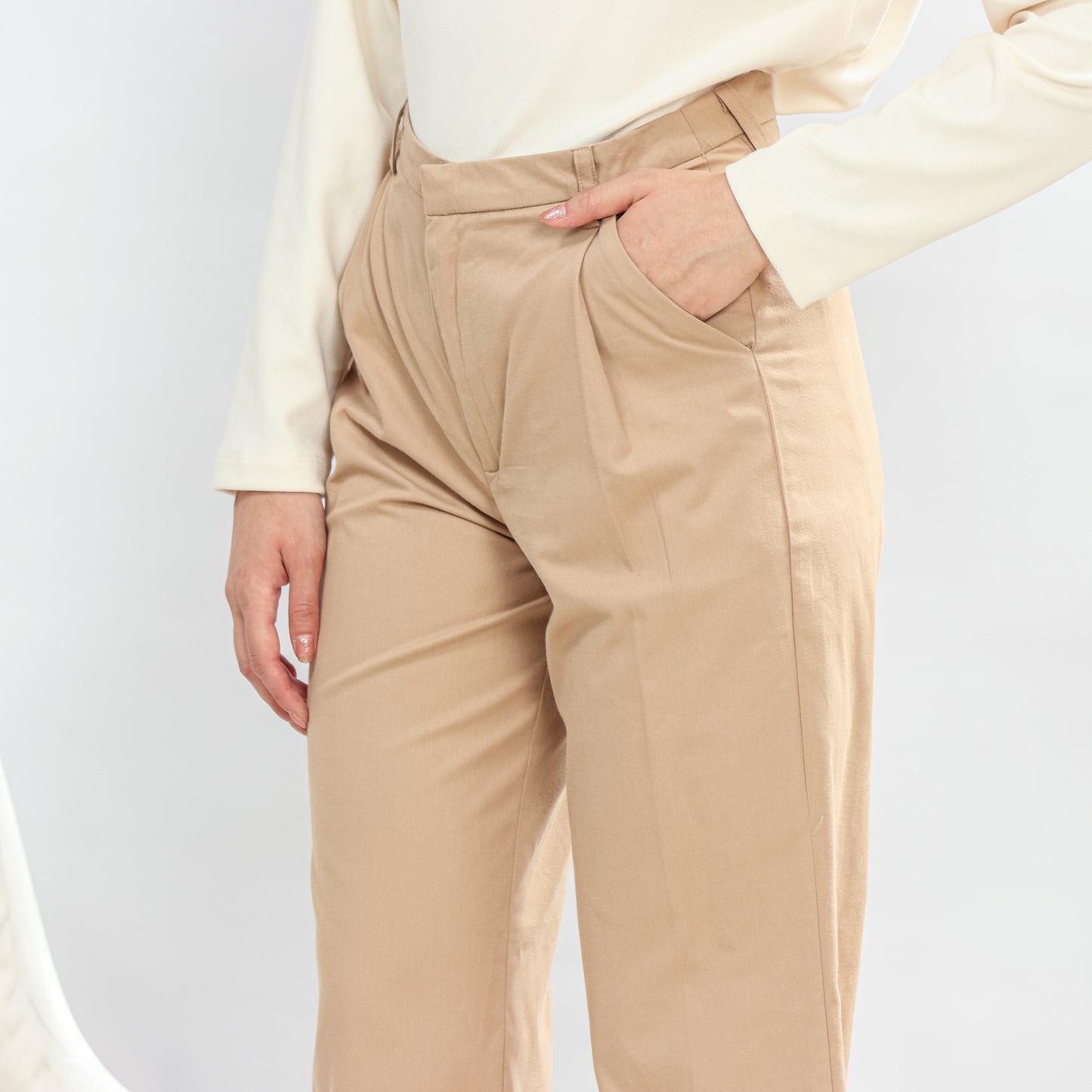 Feyrin Loose Pants