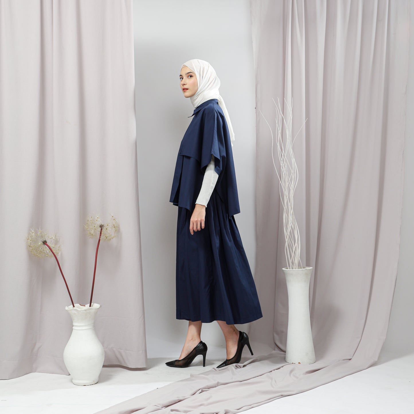 Annora Pleated Skirt Navy