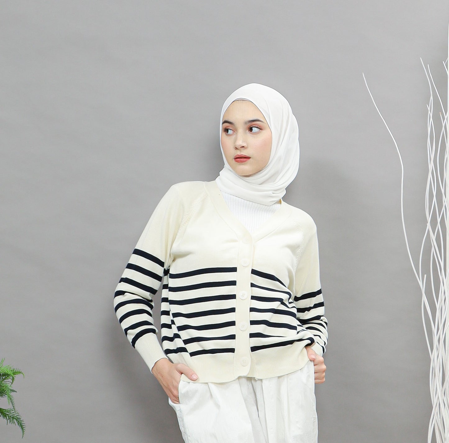 Noona Cardigan
