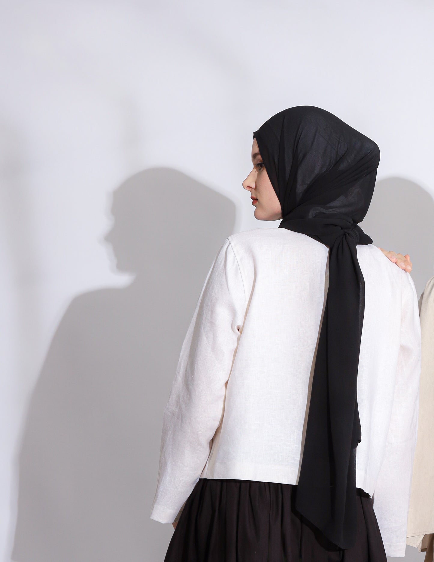Hera Linen Outer Broken White