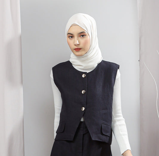 Zenia Crop Vest Black