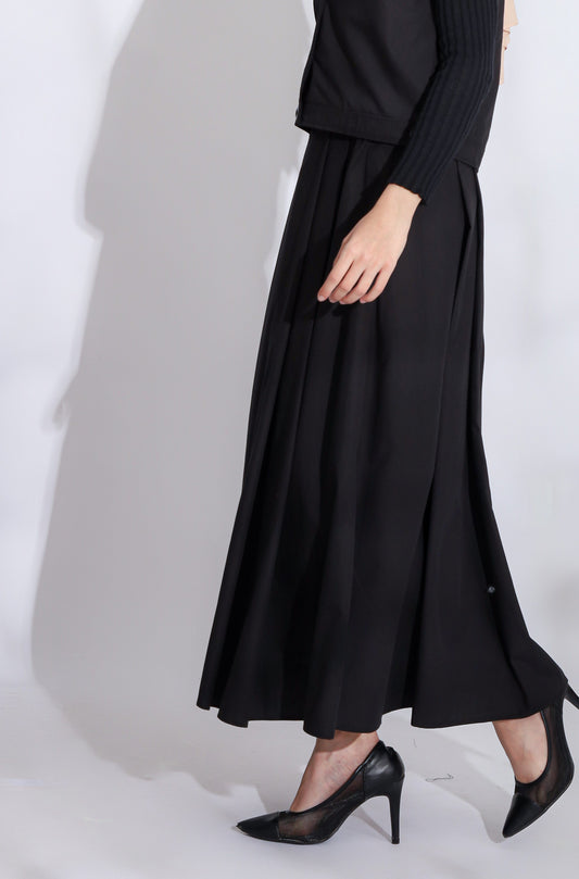 Sarah Flared Skirt Black