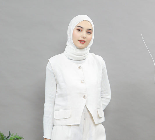 Zenia Crop Vest Broken White
